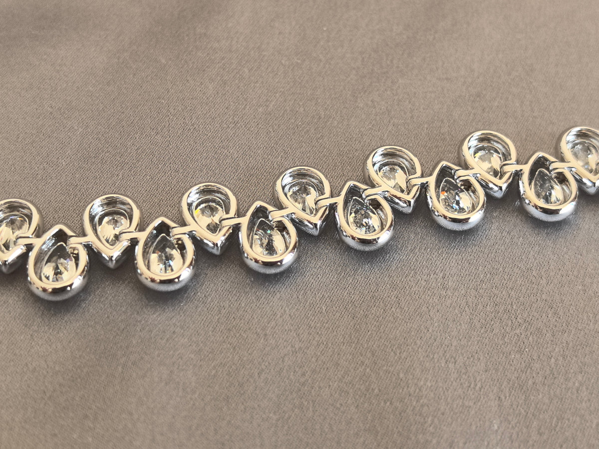 Juno Diamond B-046 | Pear And Round Mixed-Shape Lab-Grown Diamond Bezel Eternity Bracelet White Gold