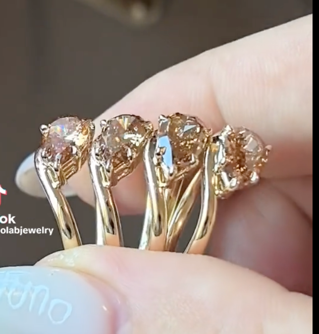 Juno Diamond A link for NABILLA SAHAK to pay