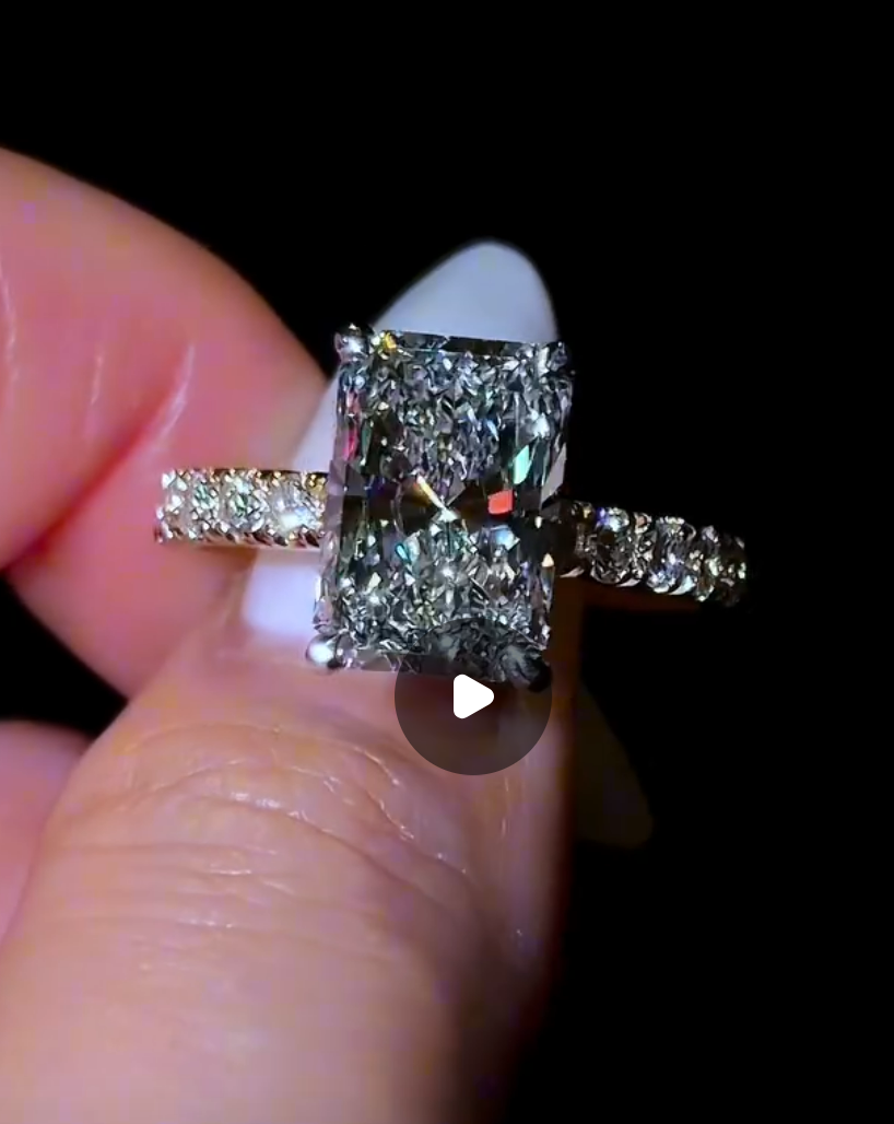 Juno Diamond A link for laurenaestheticrn to pay Custom Order