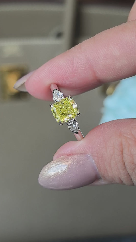 1.44ct 3.7g Cushion Vivid Yellow Lab Diamond Three-Stone Ring | Triangle Side Stones