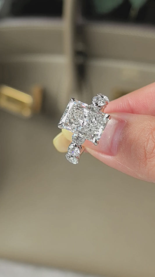 Antique-Inspired Radiant with Flanking Rounds Ring