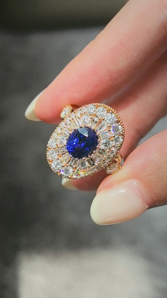 2.3ct 6.4g Vintage Vivid Blue Sapphire Floral Ring | Intricate Setting | Comfot Fit