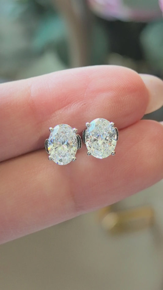 14K Oval Cut Lab Grown Diamond Stud Earrings | Prong Setting
