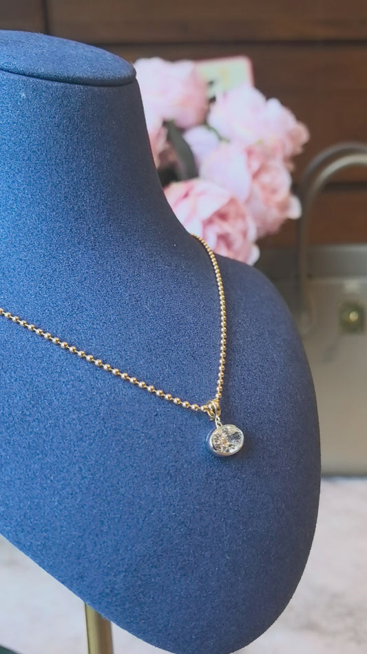 Oval laboratory diamond pendant, pavé set, bead chain, unique matching design sense