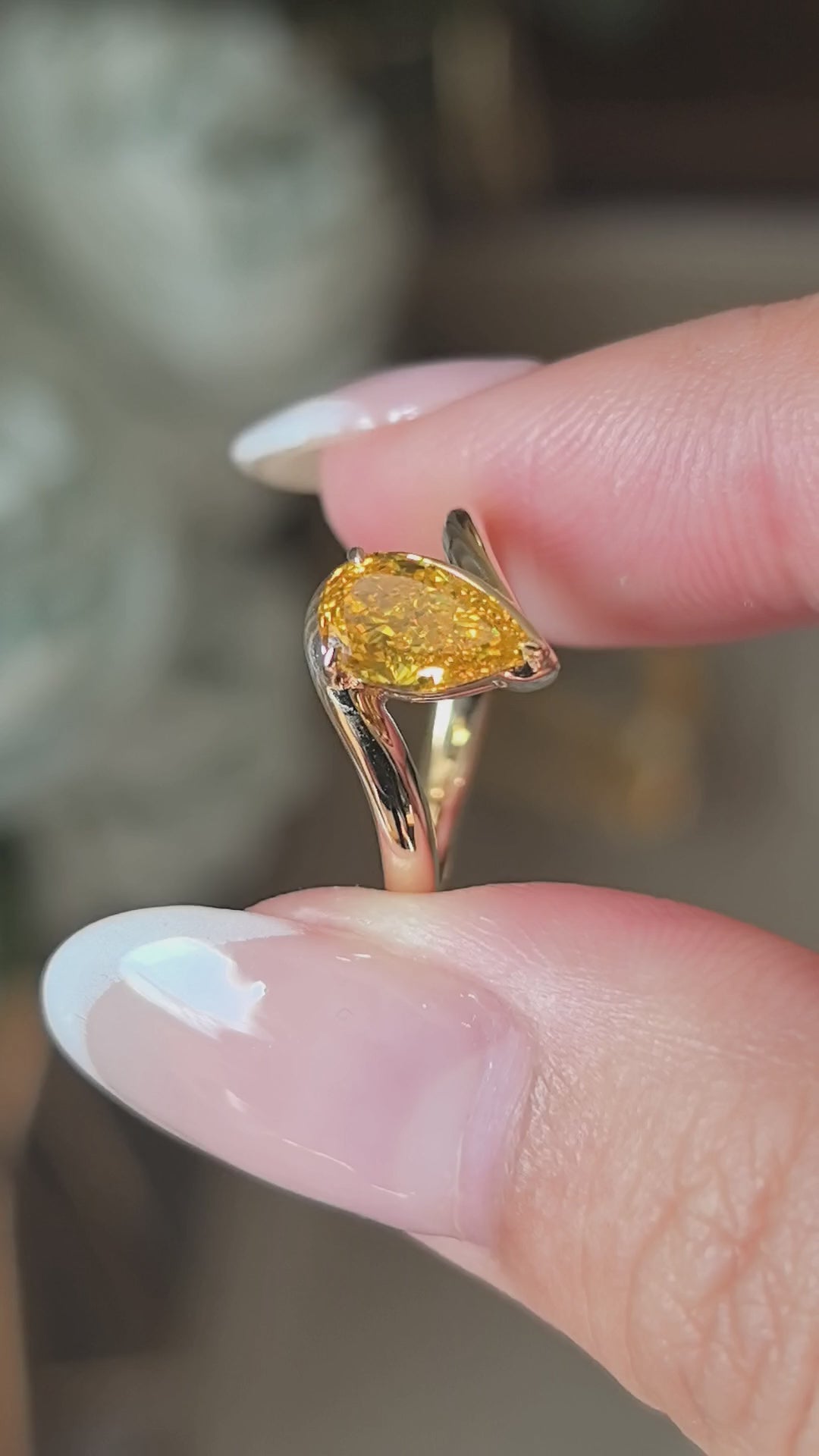 0.88 Carat Yellow Pear-Shaped Lab-Grown Diamond Pinky Ring