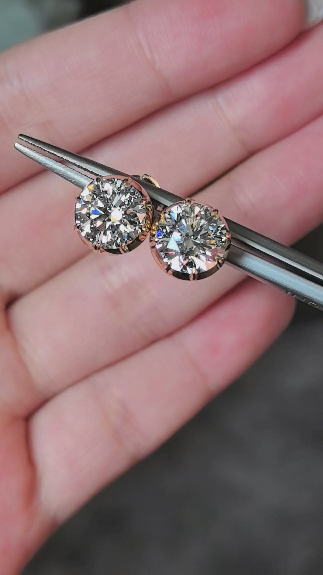 E-025 | Round Brilliant-Cut Diamond Stud Earrings | Milgrain Bezel | Four-Prong Set | Hypoallergenic Fine Gold Jewelry