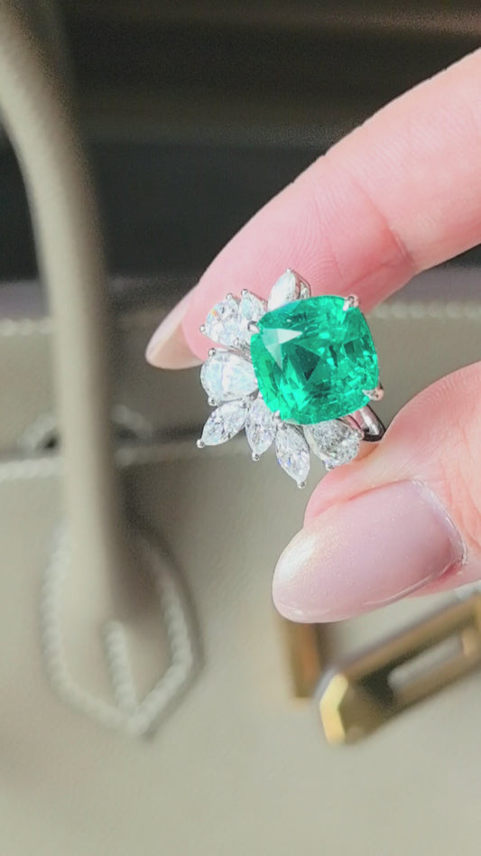 6.1ct 7.7gCushion Emerald Lab Gemstone Leaf Ring | Pear & Marquise Diamond Accents